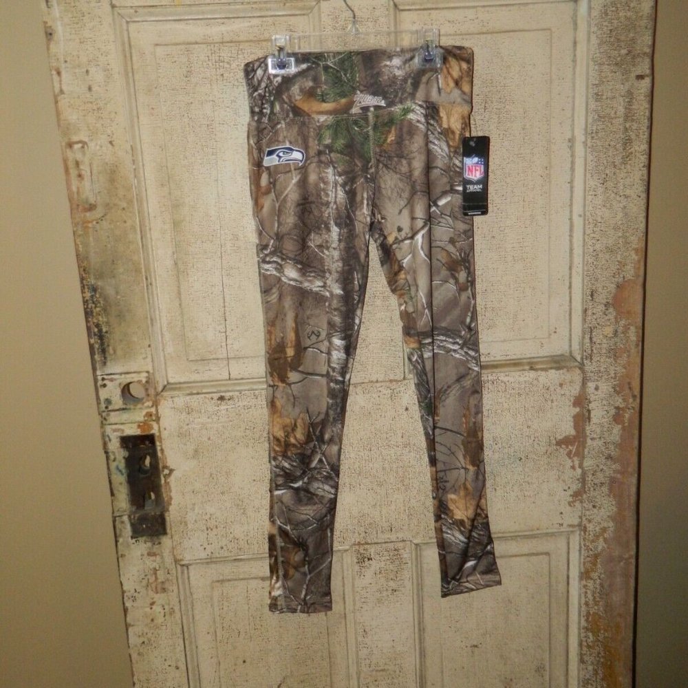 Majestic Zubaz Seattle Seahawks NFL Women Realtree Camo Leggings Pants M (W-42)